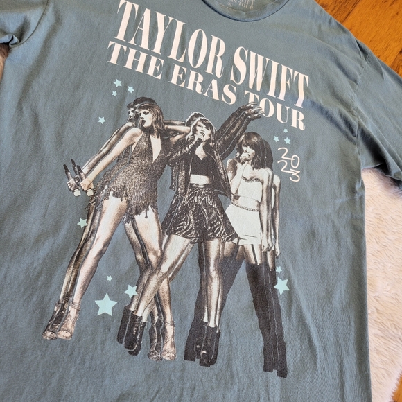 RARE Taylor Swift The Eras Tour Official Merch T-Shirt Size XL 2023 - Picture 2 of 8